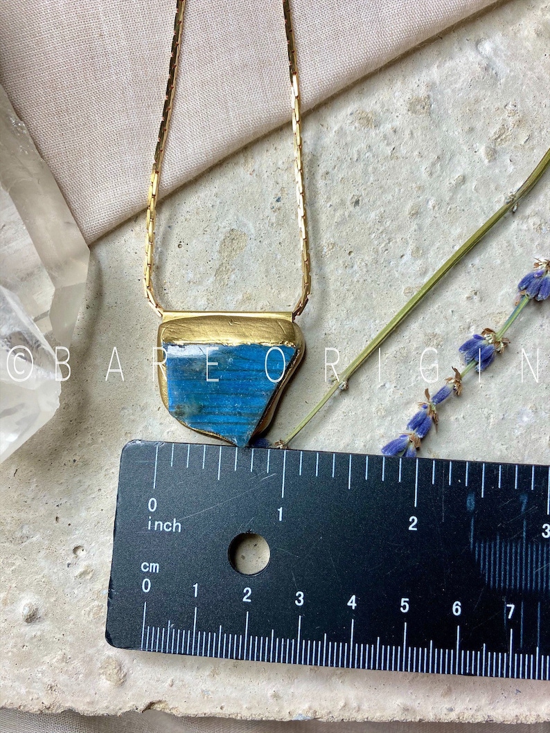 Blue Flash Labradorite Necklace