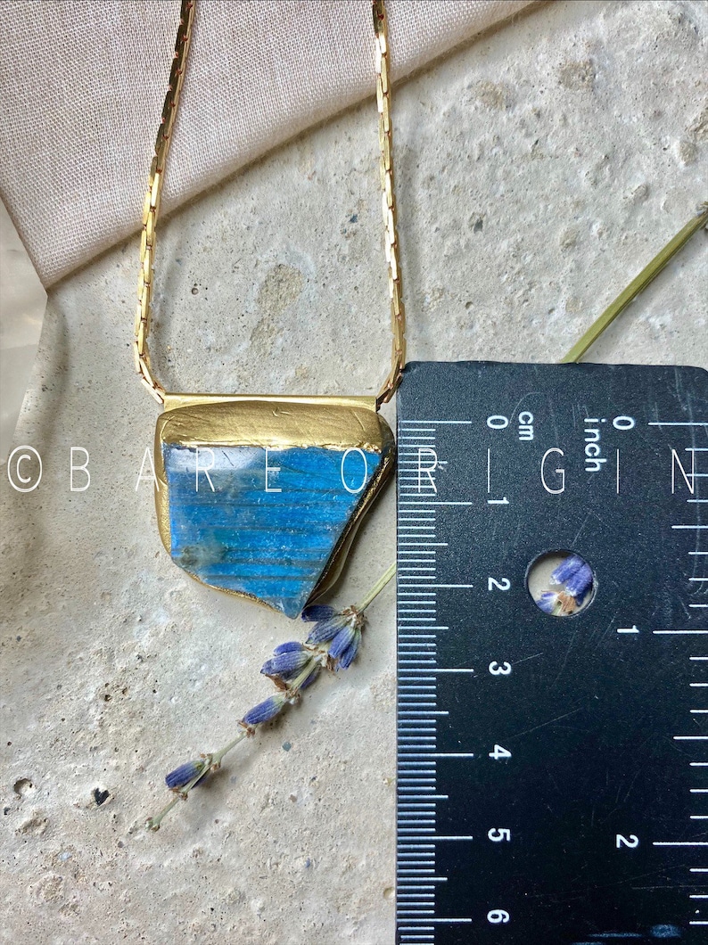 Blue Flash Labradorite Necklace