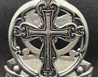 Vintage Carson pewter cross and crown decorative letter/napkin holder