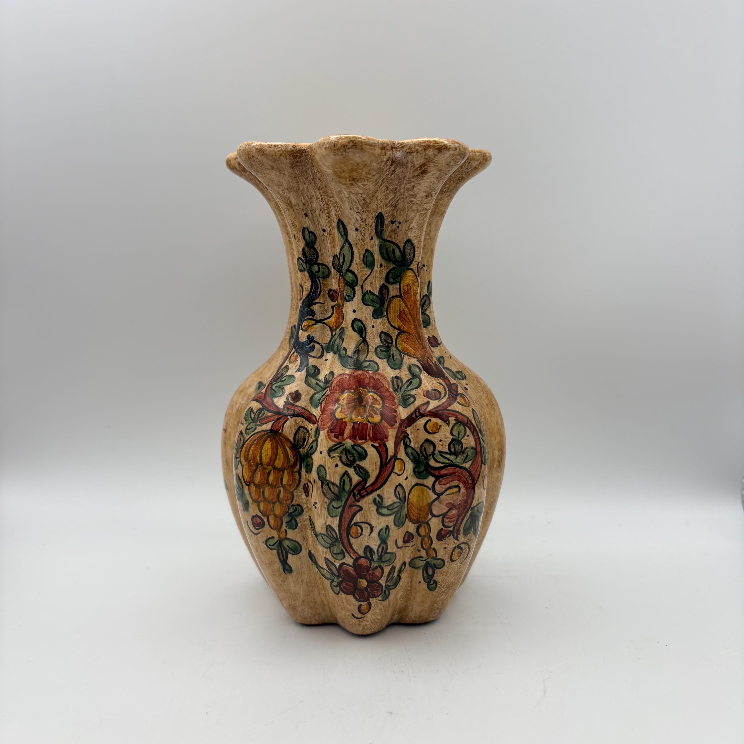 Gubbio Vase - Etsy