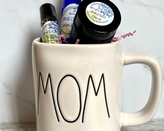 MOM Muggie Spa Set/Essential Oil Gift Set/Aromatherapy Gift Set/Gift for Mom/Rae Dunn Mug/Wellness Gift/Birthday Gift/Pampering Gift