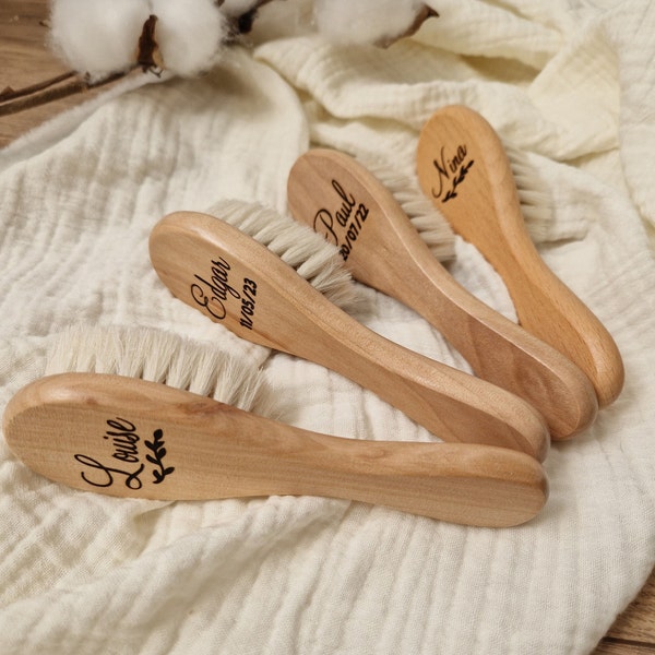 Brosse bébé personnalisée en bois. Brosse cheveux bébé. Idée cadeau personnalisé. Idée cadeau naissance. Prénom. Cadeau de Noël.