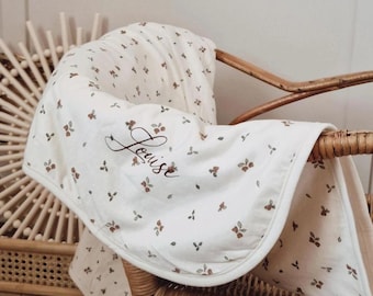 Personalized baby blanket | Newborn blanket | Fleece blanket | Personalized gift idea with first name | Newborn