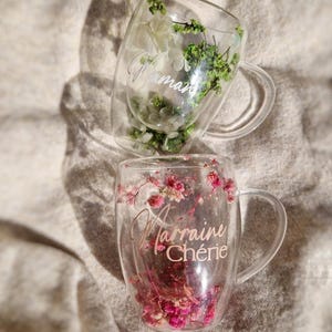 Personalized mug / cup. Cup with dried flowers. Personalized gift idea.