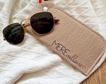 Personalized glasses case, glasses box. Personalized gift idea. Mother's Day, Father's Day, Grandmother's Day, Grandpa's Day.