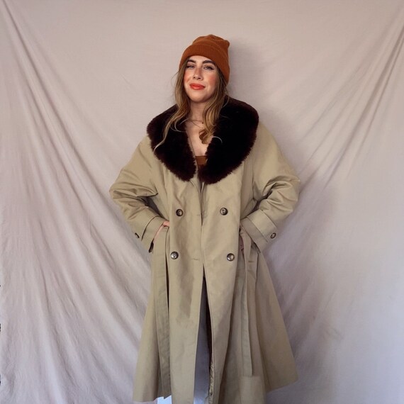 Vintage Trench Coat with Faux Fur Collar