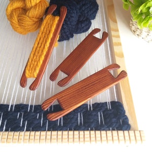 Weaving shuttle stick set of 3, Wooden weaving tools, band weaving, rigid heddle, backstrap loom