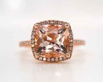 Anel de Morganita Cushion: Anel de Noivado com Halo e Diamante em Ouro Rosa