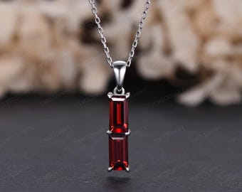 Art Deco Baguette Red Garnet Necklace Family Birthstone Necklace Personalized Gift Promise Birthstone Jewelry Gift for Mom,Wife,Girlfriend