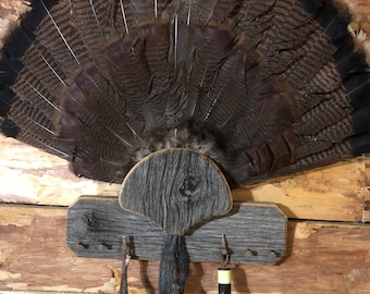 Barn wood multi beard turkey fan/ plaque