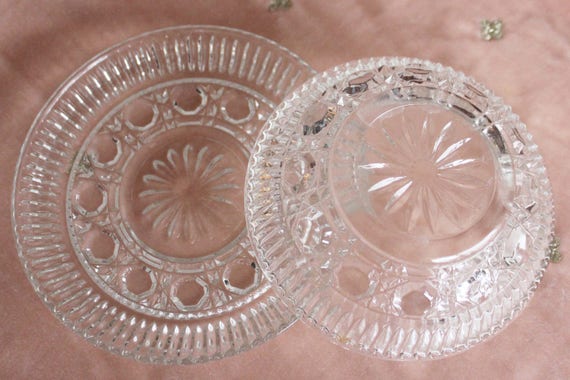 Royal Brighton SauceDressing Set with ServerOneida SilversmithsCrystal Glass Dressing Set