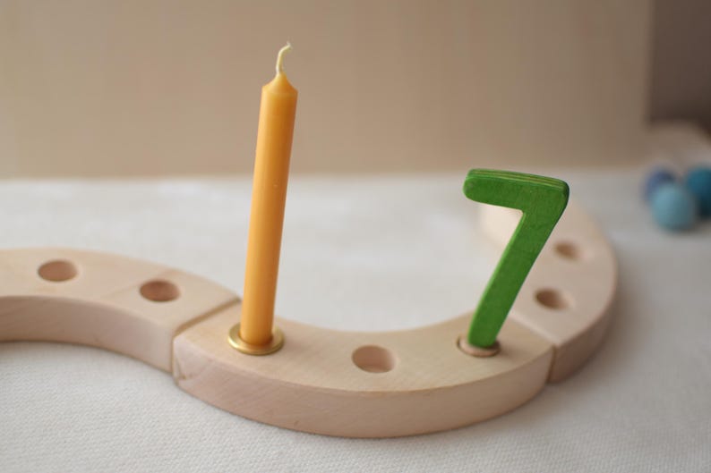 Bunte Holzzahlen Set für Geburtstagsring / Zahlen Stecker Geburtstag Kinder / Waldorf Geburtstagskranz Deko / Number Toppers Holz immagine 7