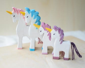 Einhorn Spielzeug aus Holz – Waldorf Fantasie Figur – Montessori inspiriert – Handgemachtes Kinder Spielzeug