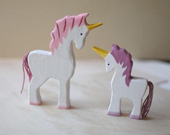 Holz Einhorn Spielzeug – Waldorf Figur – Montessori inspiriert – Handgemacht – Natürliches Kinder Spielzeug