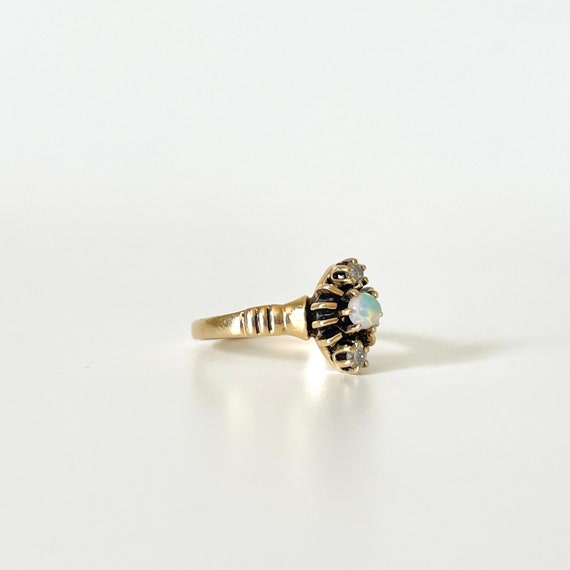 Dainty Victorian style 14k Opal & Diamond Ring - image 2