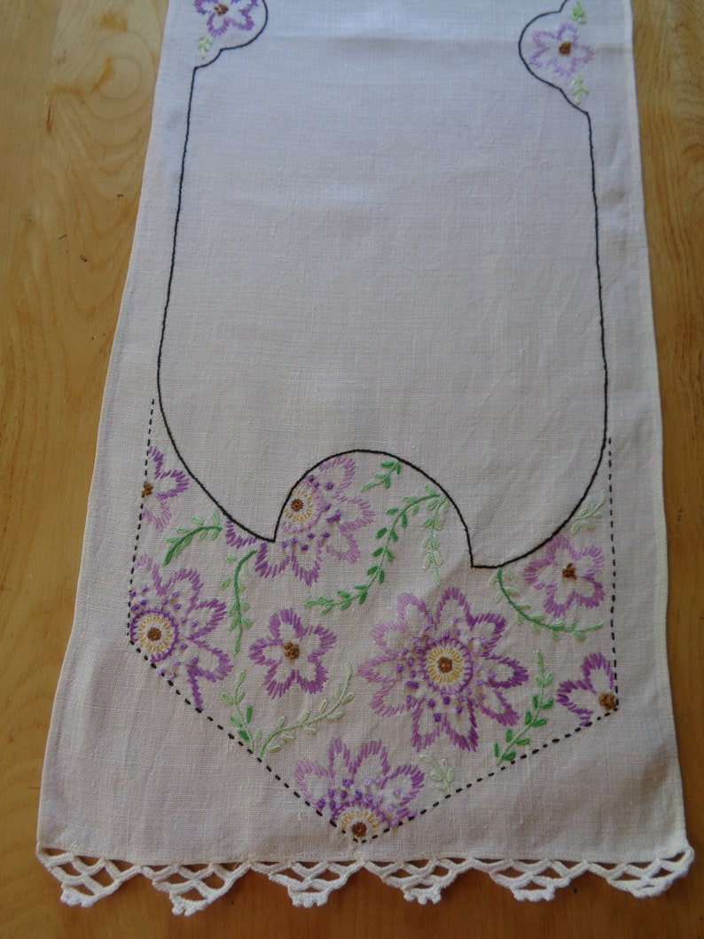 Pretty Pink Flowers Table Runner//Dresser Scarf Stamped for Embroidery