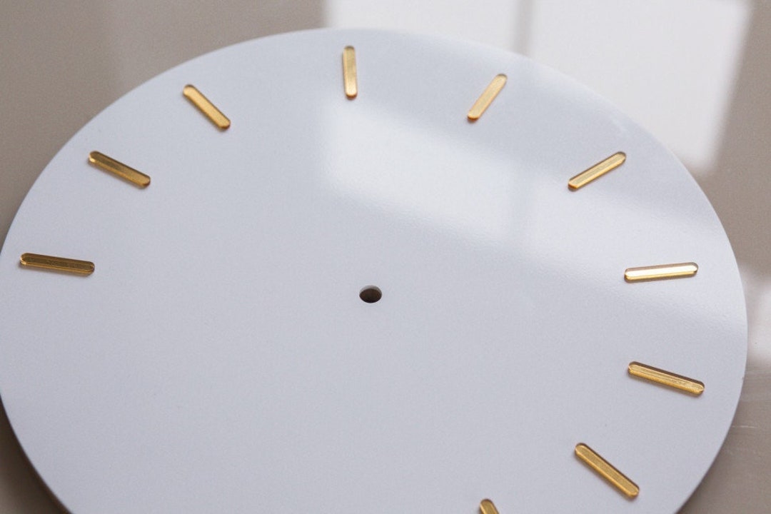 12pcs Mirrored Bright/ Standard GOLD Dashes / Strips With Round Ends ...