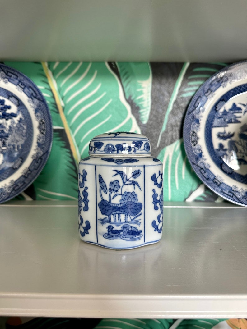 Chinoiserie White and Blue Ceramic Pot With Lid Etsy