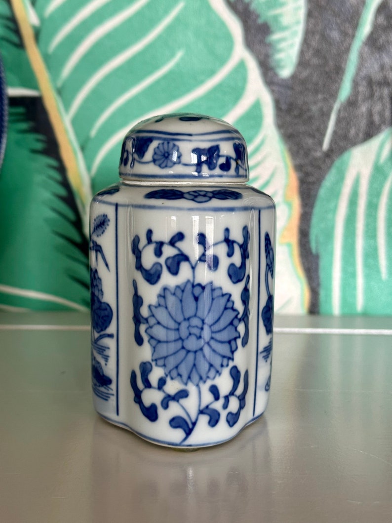 Chinoiserie White and Blue Ceramic Pot With Lid Etsy