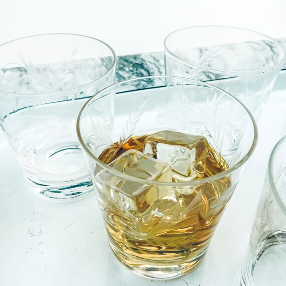 Large Gold Leaf Modern Whiskey Glass Drinks Tumbler Vintage Whisky