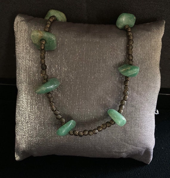 Aventurine chip vintage necklace