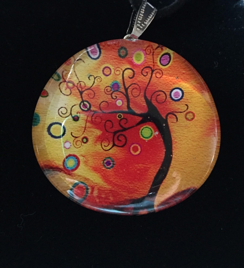 Handcrafted resin pendant suede adjustable necklace hecho en Colombia modern tree design