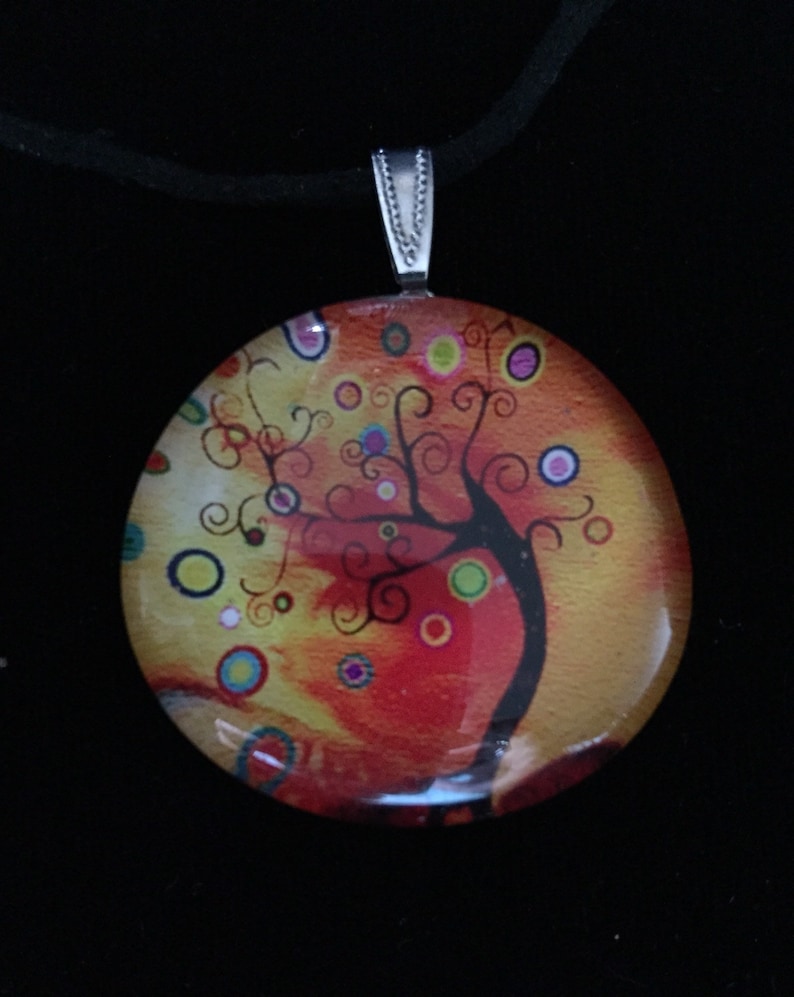 Handcrafted resin pendant suede adjustable necklace hecho en Colombia modern tree design