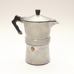 Vintage Italian aluminium coffee maker "Capri Express", Moka espresso coffee 3 cups produced by "Fratelli Gemelli"