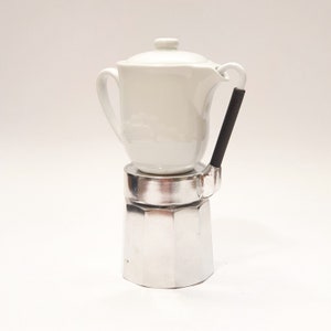 Vintage Italian coffee maker "Mulino Bianco" in aluminum and removable porcelain jug / Moka espresso coffee 4 cups 80s