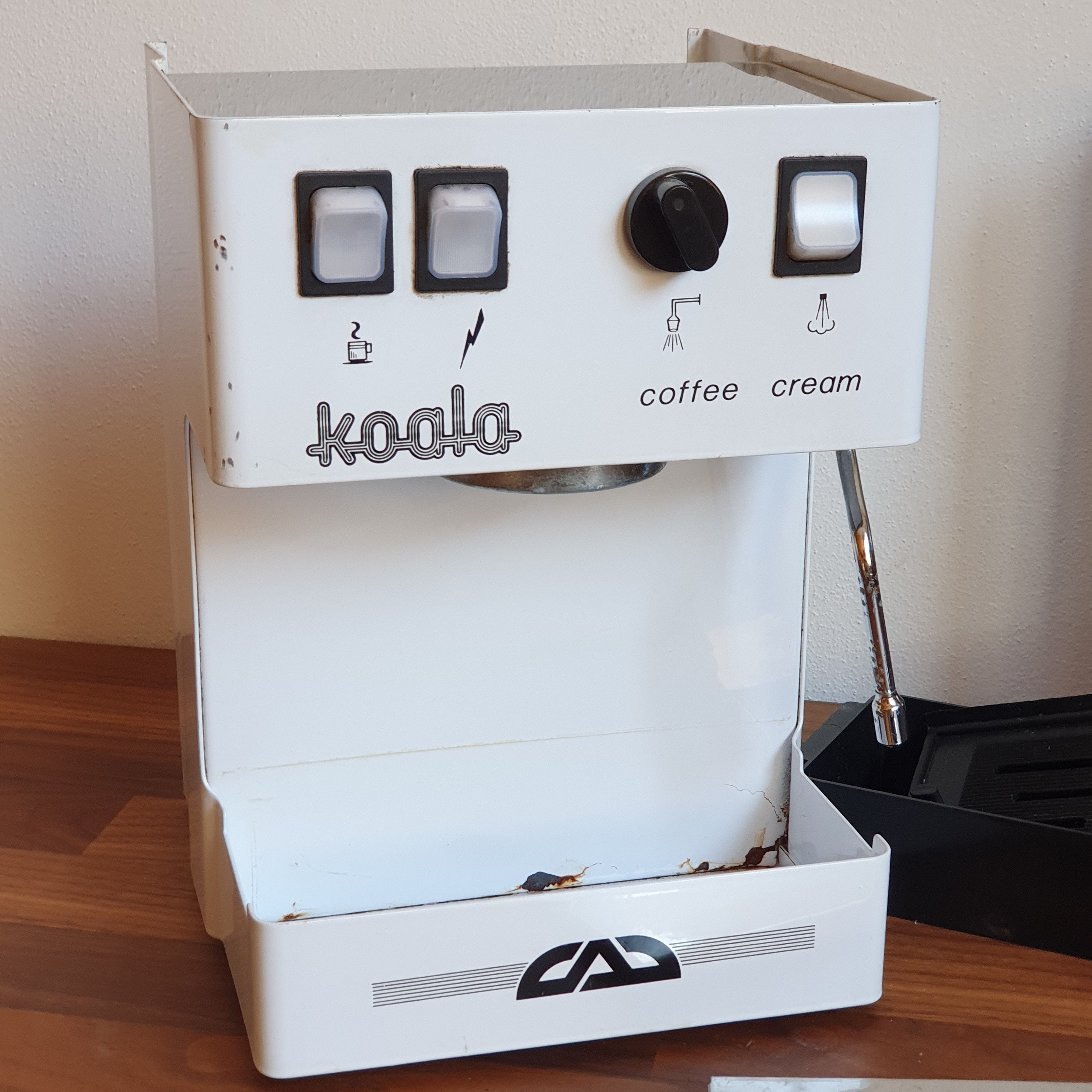 Electric Machine for Italian Espresso and Cappuccino, Vintage Coffee Maker  From the 80s and 90s Made in Italy Koala Coffee Cream 