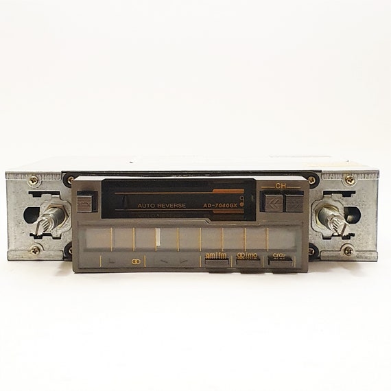 Roadstar AD-7040 GX Car Radio 1 DIN Hi-fi Vintage Cassette Player 