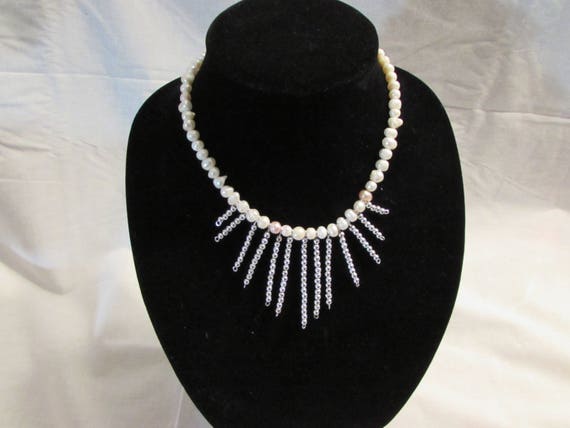 moms pearl necklace