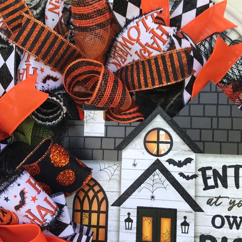 Enter at your high quality own risk wreath, Happy Halloween, Beware Halloween, Trick or Treat wreath, Scary Halloween wreath, Spooky greatings wreath