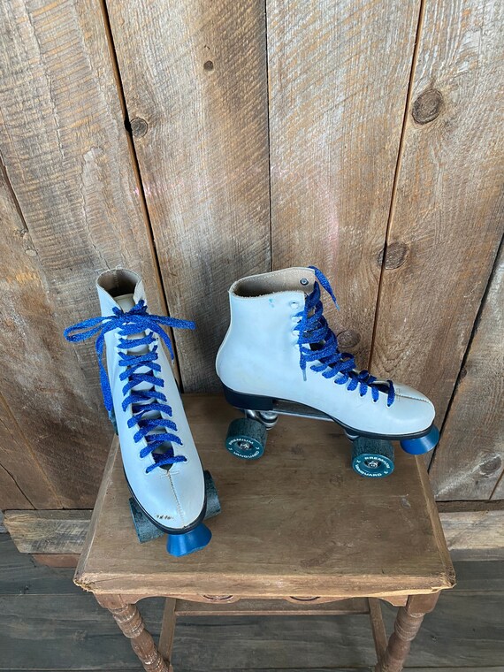 Vintage White Girls Roller Skates Vanguard Premium