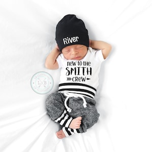 Baby Boy Coming Home Outfit. Spring Summer. Newborn Personalized Bodysuit. Black Custom Personalized Knot Hat Beanie. Take Home Outfit