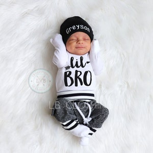 BABY BOY Coming Home Outfit/baby boy/personalized/baby boy hat/baby shower gift/baby boy gift/clothes/new mom/expecting mom gifts