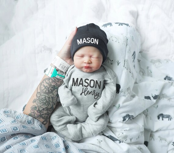 Newborn baby boy on sale outfits come home