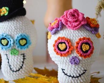 Halloween Skull Plush Toy, Soft Cute Gift for Kids and Friends, Baby First Halloween Keepsake, Skeleton Shaped Present