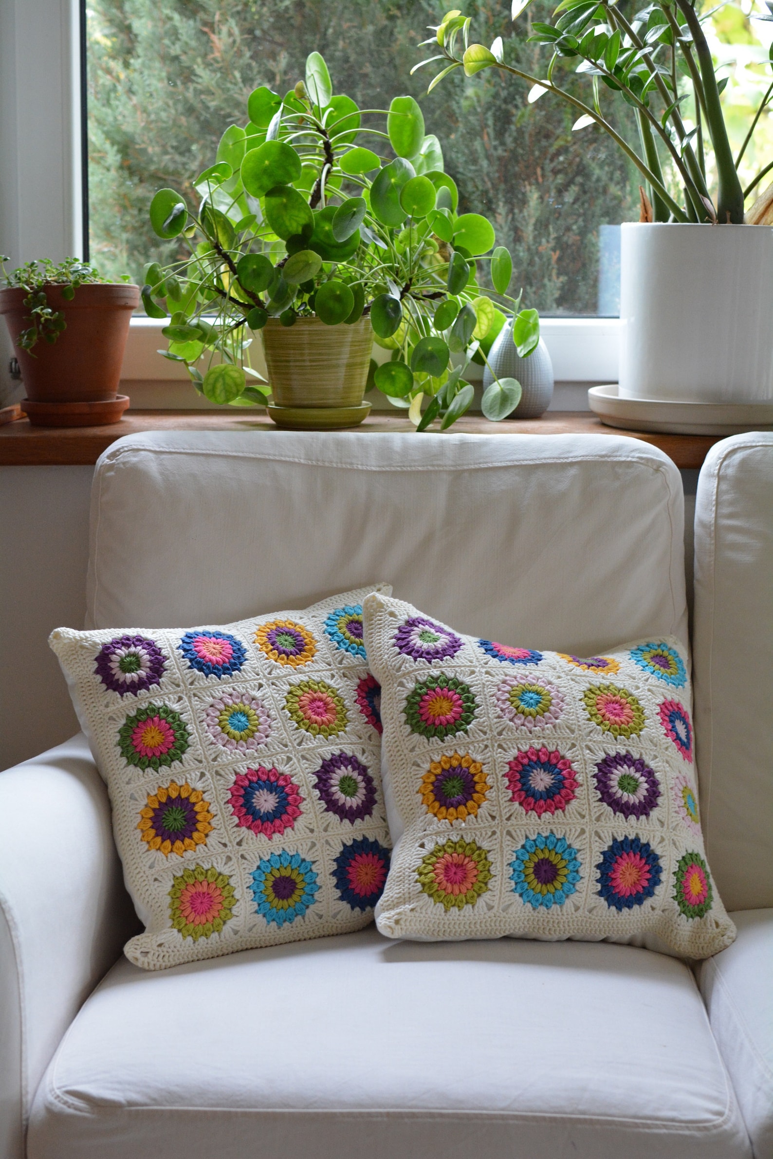 Crochet Pillow Granny Square Cover Pillow Decorative Pillow Etsy Canada