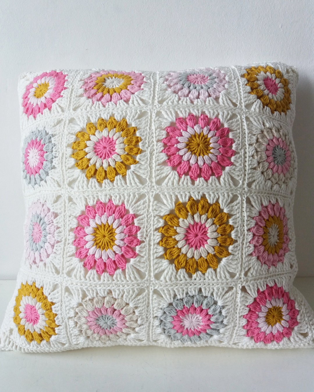 Crochet Pillow, Granny Square Cover Pillow, Decorative Cushion Cover