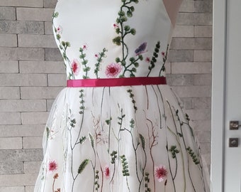 Embroidered Flower Wedding Dress: Ivory Tulle Corset Bridal Separates