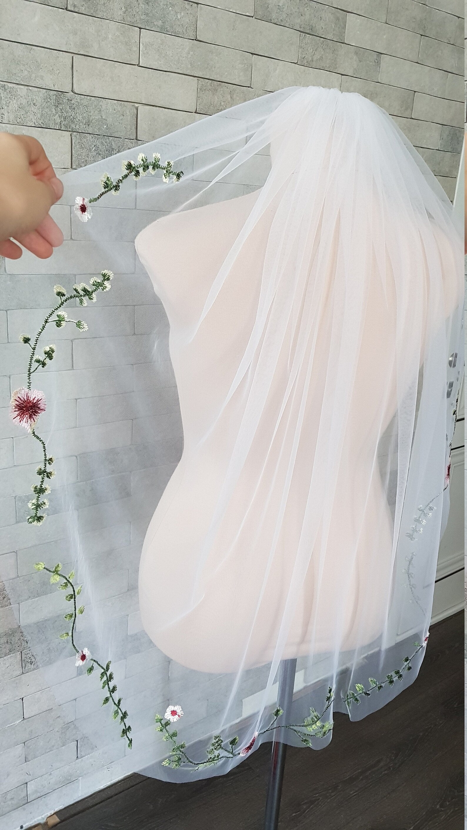 Flower Wedding Veil Floral Veil Butterflies Veil Secret Etsy