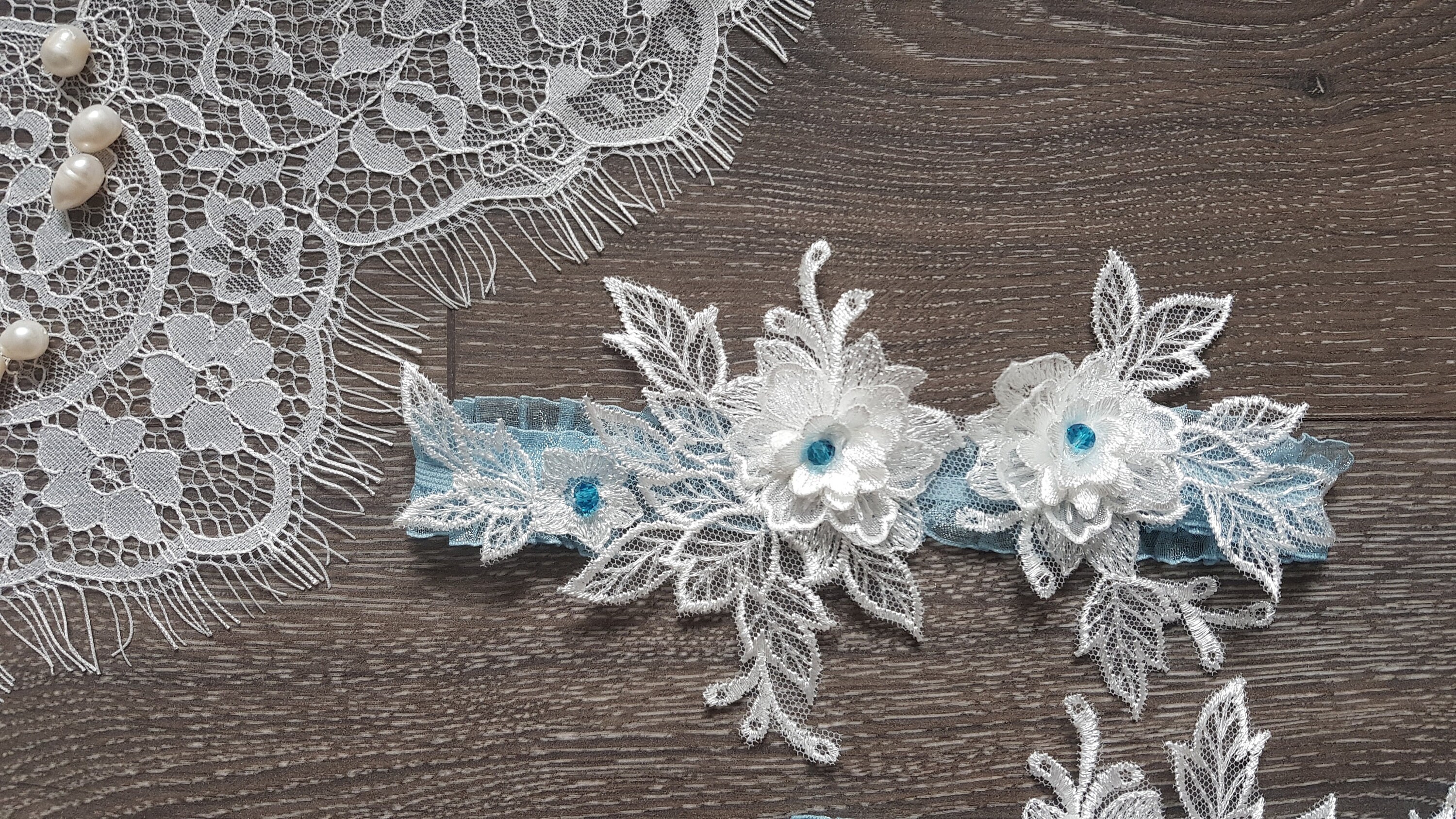 Lot De 4 Jarretelles De Mariage Bleues Et Blanches - Dentelle, Perles - Taille Ajustable 40-60 Cm - 11