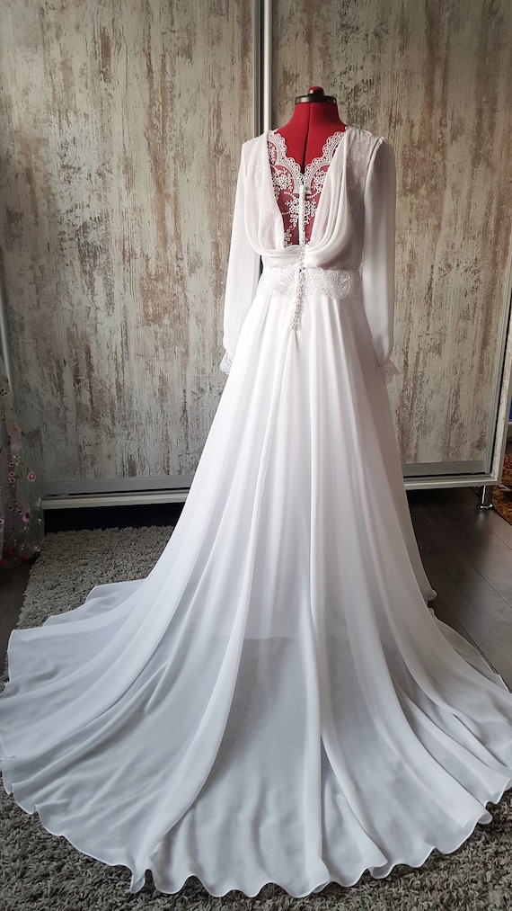 Chiffon Summer Bridal Backless Beach Lace Wedding Dress with Sash Chiffon Summer Bridal Backless Beach Lace Wedding Dress with Sash