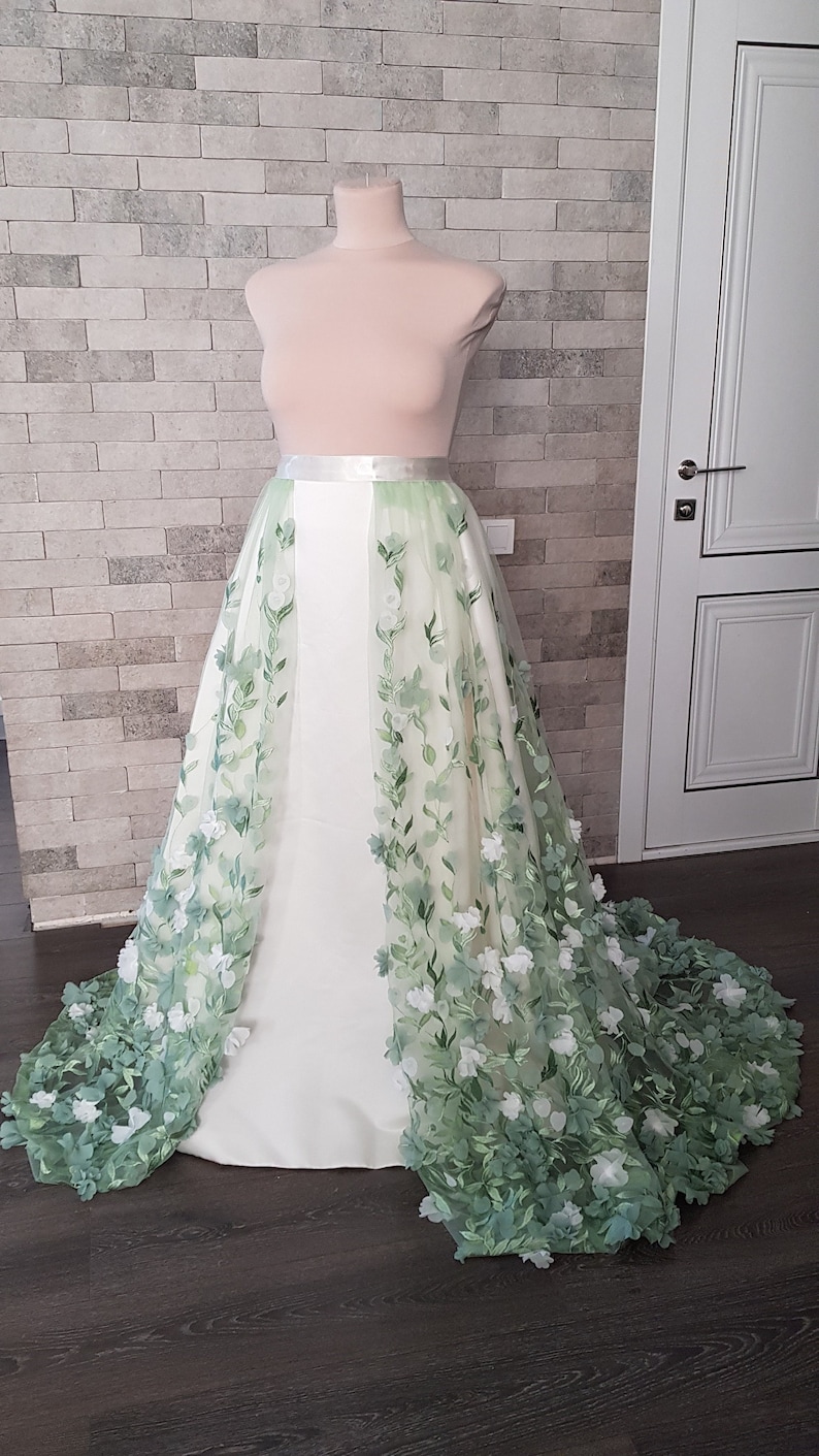 3D Green and White Flower Wedding Train Floral Wedding | Etsy