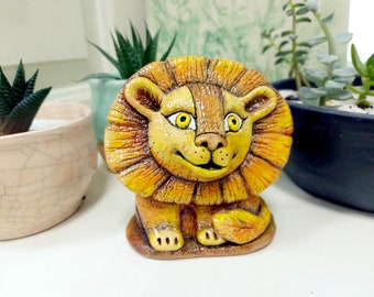 Ceramic lion figurine Handmade lion sculpture Pottery lion Orange lion Clay lion Collectable lion sculpture