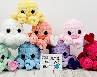 Crochet Stuffed Octopus, Octopi Plush Toy, Desk Pet, Present for Him / Her, Couples Anniversary, Birthday Gift for Friend, To Kid From Mom