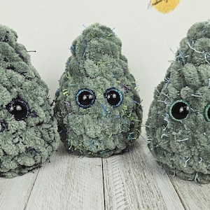 Strain Weed Nugget Plushie, Crochet Nugs, Smoke Station Decor, 420 Friends, Gift for Smoker, Marijuana, Stoner Accessories, Birthday Gift image 14