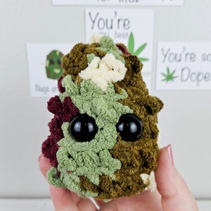 Weed Nugget Plushie, Crochet Keychain, Christmas Ornament, 420 Friends, Gift for Smoker, Marijuana, Stoner Accessories, Mary J, Pothead 4/20 1 Nugget Plushie