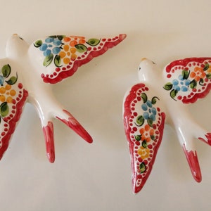 Set of 2 hand painted swallows, portuguese swallow, ceramic swallows, wall decor, wedding decoration, wedding favor, wedding gift